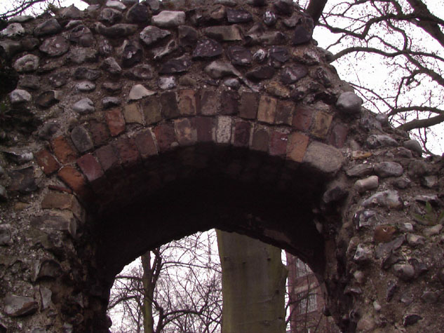 External face of arch