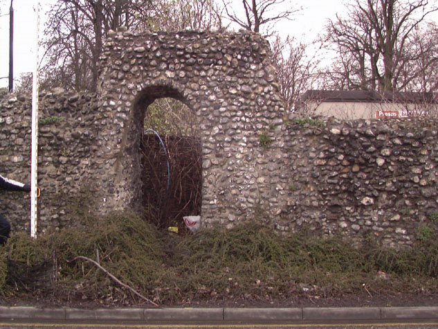 Archway through the wall from the outer or west side
