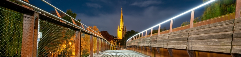norwich cathedral at night