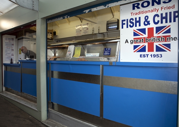 ron's fish and chips stall