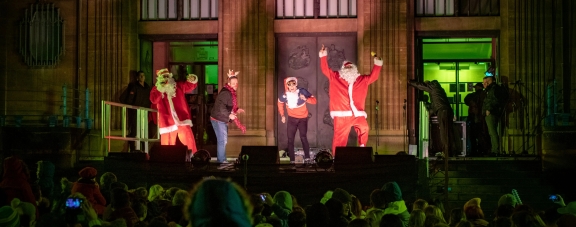 What's on outside city hall