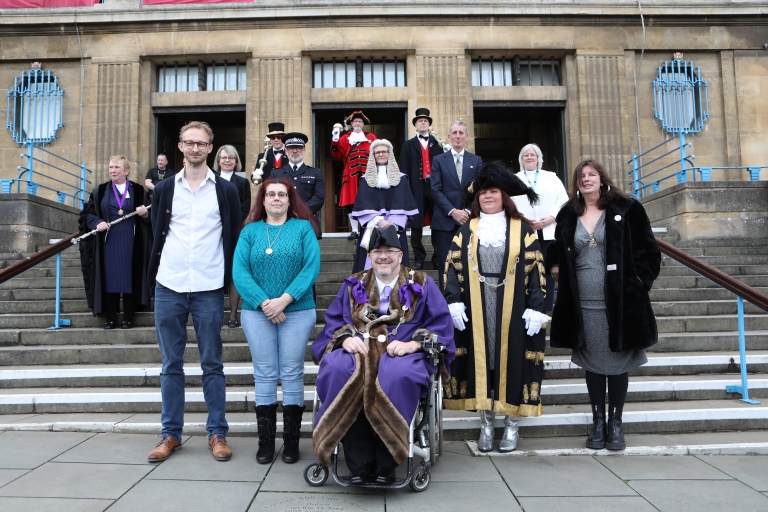 Picture of Norwich's Lord Mayor, Sheriff and others on City Hall steps