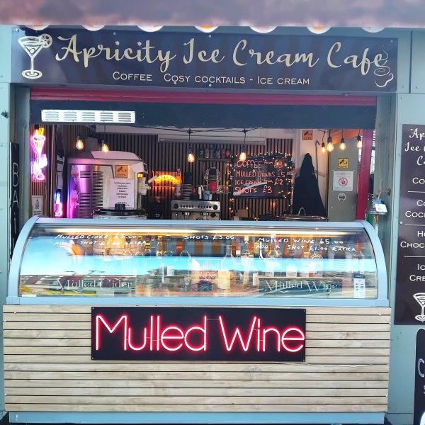 apricity ice cream cafe