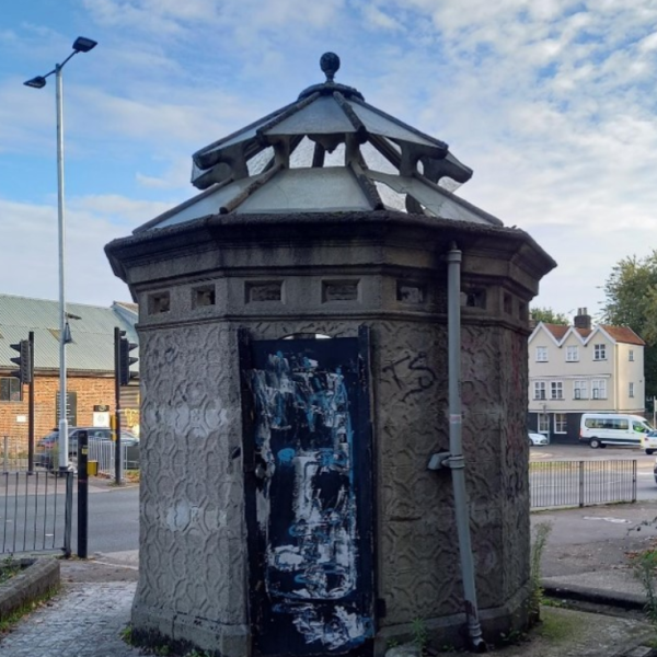 Former Gentleman's urinal